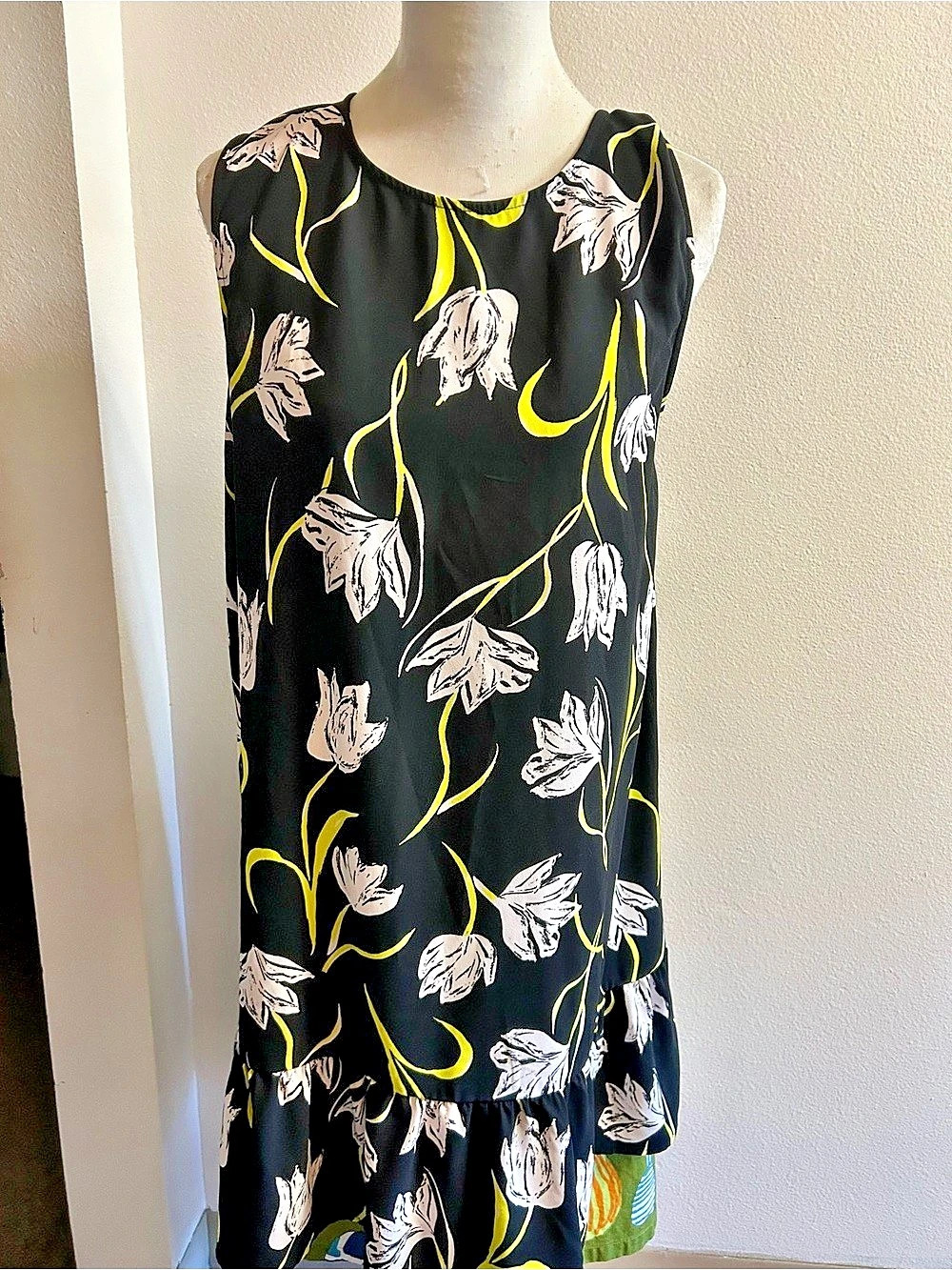 Halogen Floral Dress in Black & Yellow Size XL Like New from Nordstrom